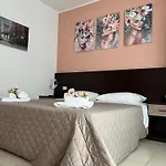 La Rondinella Panzió 3*